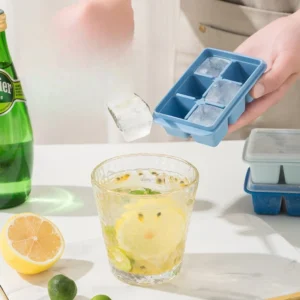 4/6 Grids Ice Cubes Tray with Lid Easy Release PP Ice Maker Mold for DIY Drinks Home Kitchen Bar Ice Cream Tools